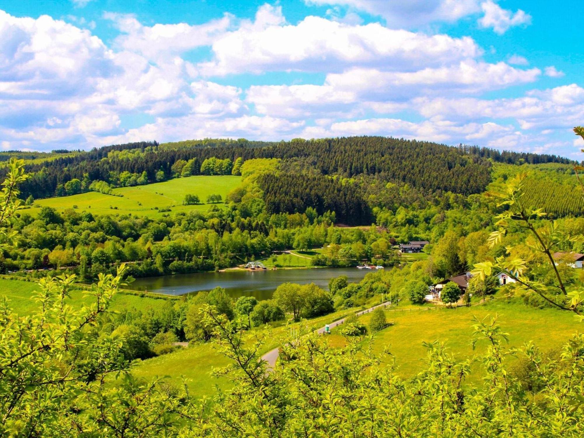 Cosy Holidayhome Near The Forest Zendscheid Luaran gambar